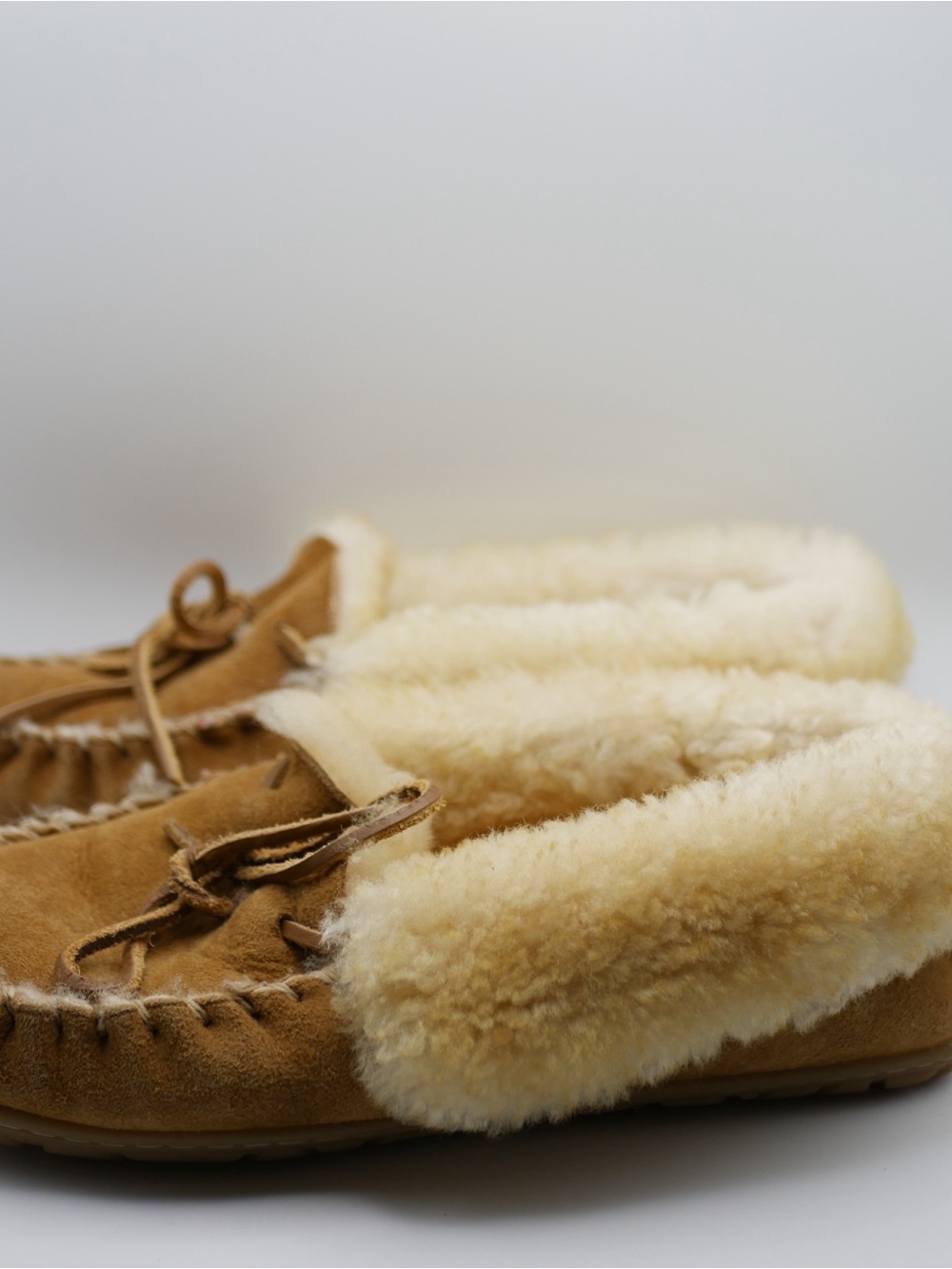 LL bean wicked good moccasin women’s 9